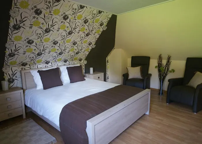 埃姆拉德乡村旅馆 招待所 3*