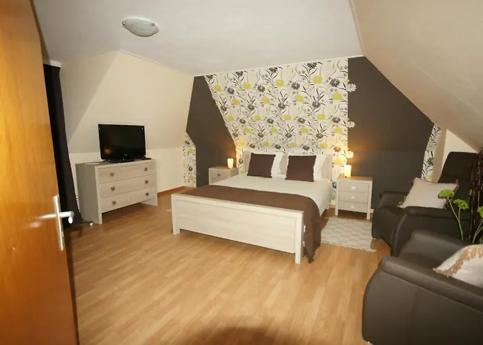 Landgasthof Em Lade Casa de hóspedes Dahlem (Euskirchen)